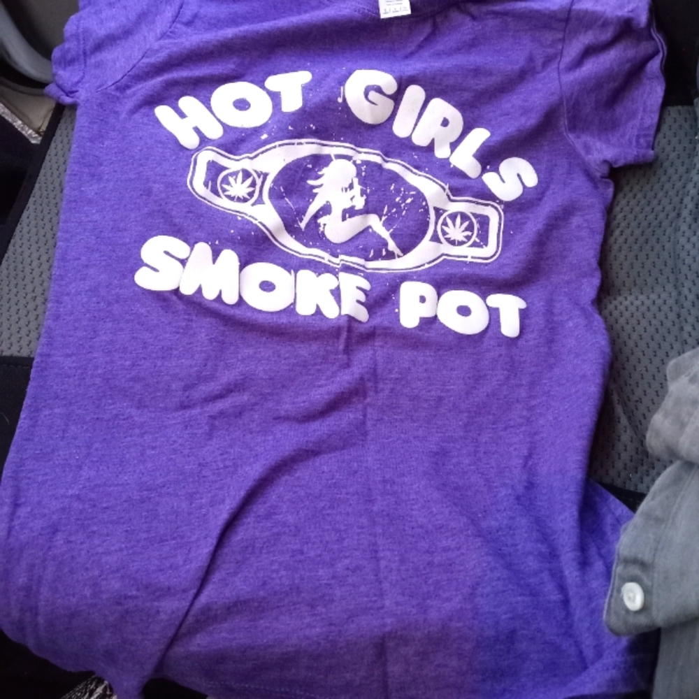 Purple tshirt